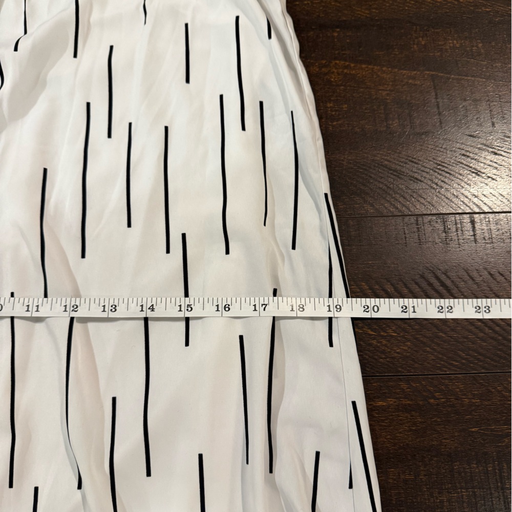 Alfani White Black Abstract Stripe Sleeveless Shift Dress Size 2 - Picture 8 of 11